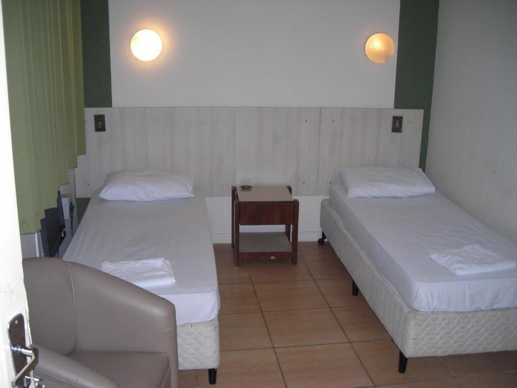 Hotel Alianca Porto Alegre Rum bild