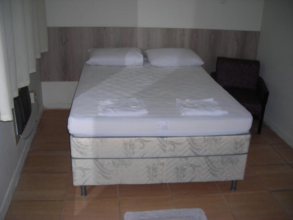 Hotel Alianca Porto Alegre Rum bild